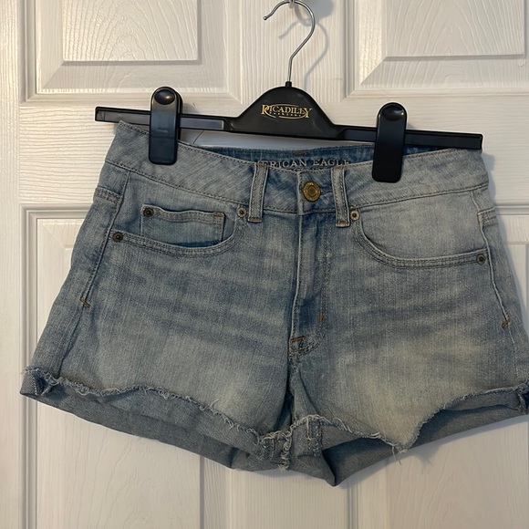 American eagle high wasted jean shorts - Picture 1 of 2